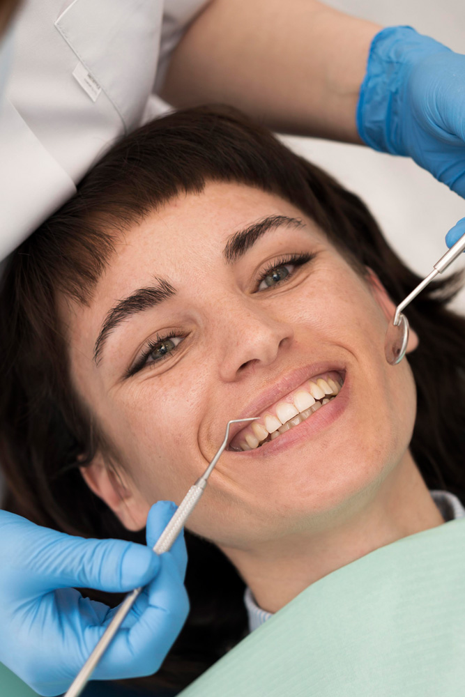 Pros and Cons of Veneers